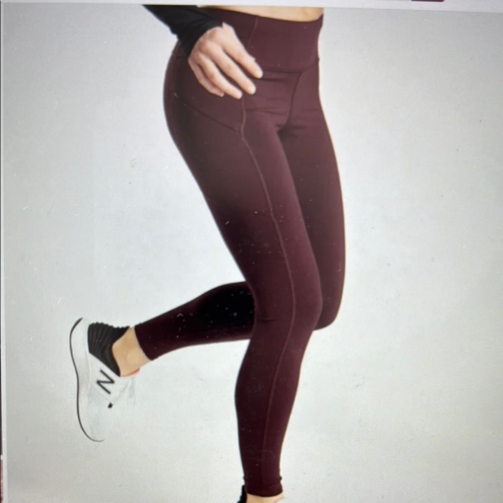 Athleta Contender Size XS Maroon Legging
